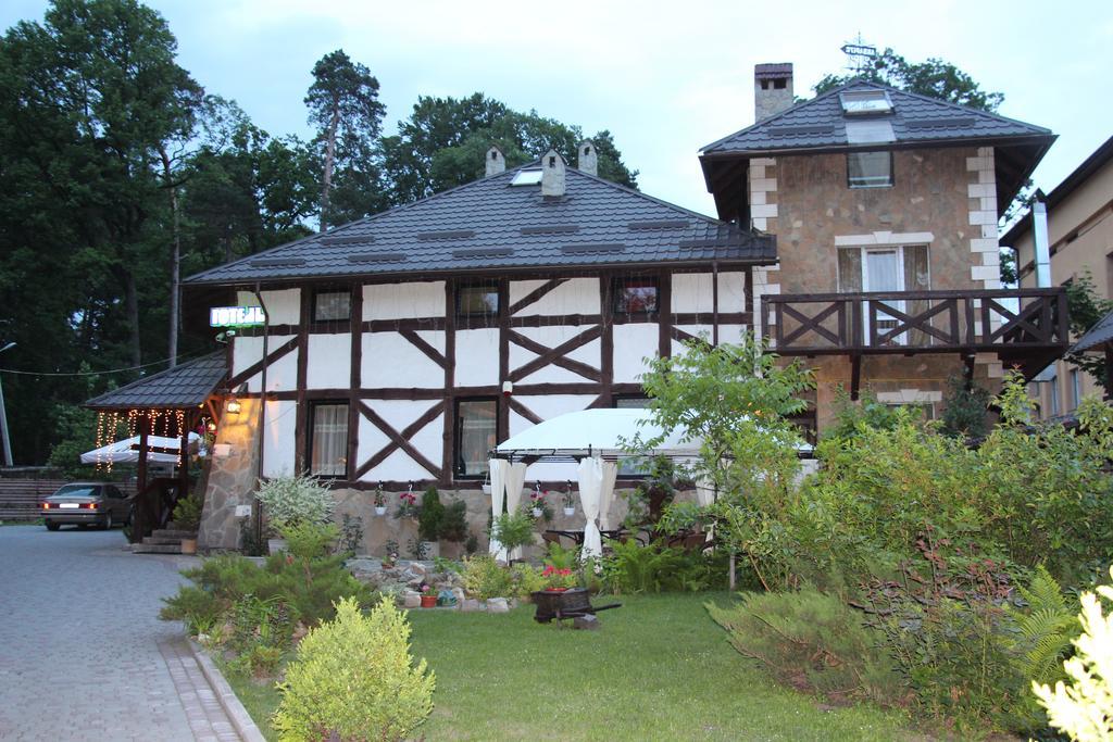 Eco Grill Hotel Restaurant Aquarius Lviv Exterior photo